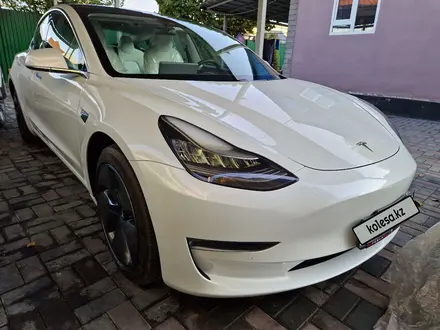 Tesla Model 3 2021 года за 12 500 000 тг. в Алматы