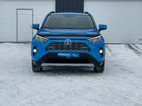 Toyota RAV4 2020 года за 14 100 000 тг. в Астана – фото 2