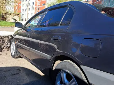 Toyota Avensis 2003 года за 3 200 000 тг. в Караганда – фото 4