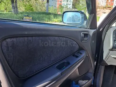 Toyota Avensis 2003 года за 3 200 000 тг. в Караганда – фото 8