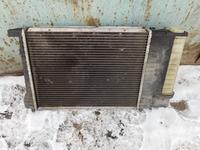 Радиатор bmw e36 за 5 000 тг. в Усть-Каменогорск