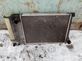 Радиатор bmw e36 за 5 000 тг. в Усть-Каменогорск – фото 2