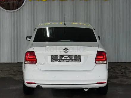 Volkswagen Polo 2015 года за 5 090 000 тг. в Шымкент – фото 2