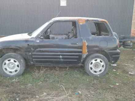 Toyota RAV4 1998 года за 1 500 000 тг. в Алматы – фото 4