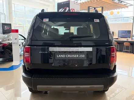Toyota Land Cruiser Prado Comfort 2025 года за 28 990 000 тг. в Алматы – фото 5