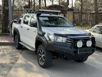 Toyota Hilux 2017 года за 16 300 000 тг. в Алматы