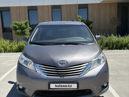 Toyota Sienna 2017 года за 14 500 000 тг. в Актау – фото 5