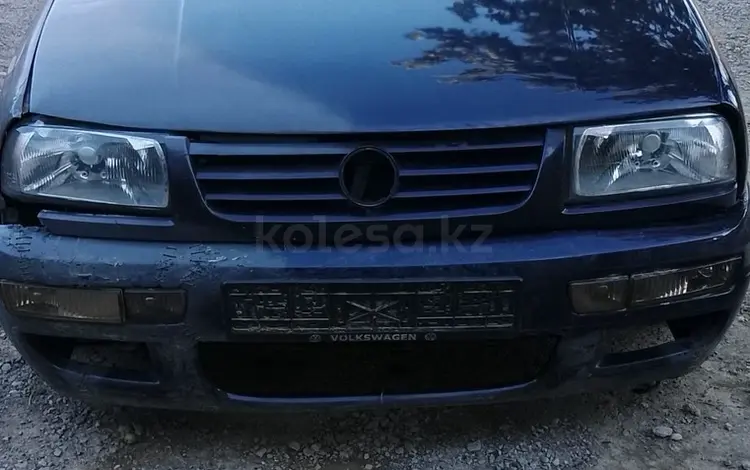 Volkswagen Vento 1995 года за 1 100 000 тг. в Шымкент