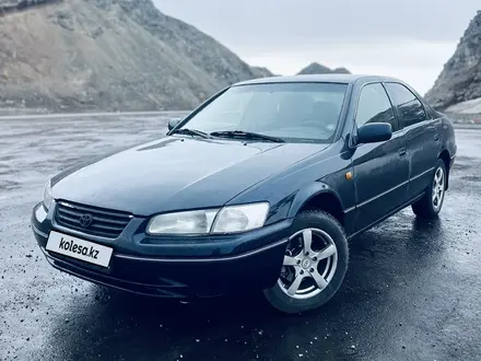Toyota Camry 1998 года за 2 400 000 тг. в Жаркент