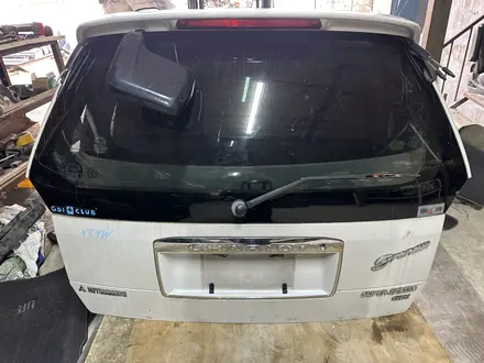 Крышка багажника багаж багажник за 35 000 тг. в Алматы – фото 4