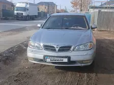 Nissan Maxima, 2001