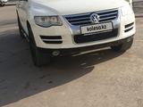 Volkswagen Touareg 2007 года за 6 000 000 тг. в Алматы – фото 2