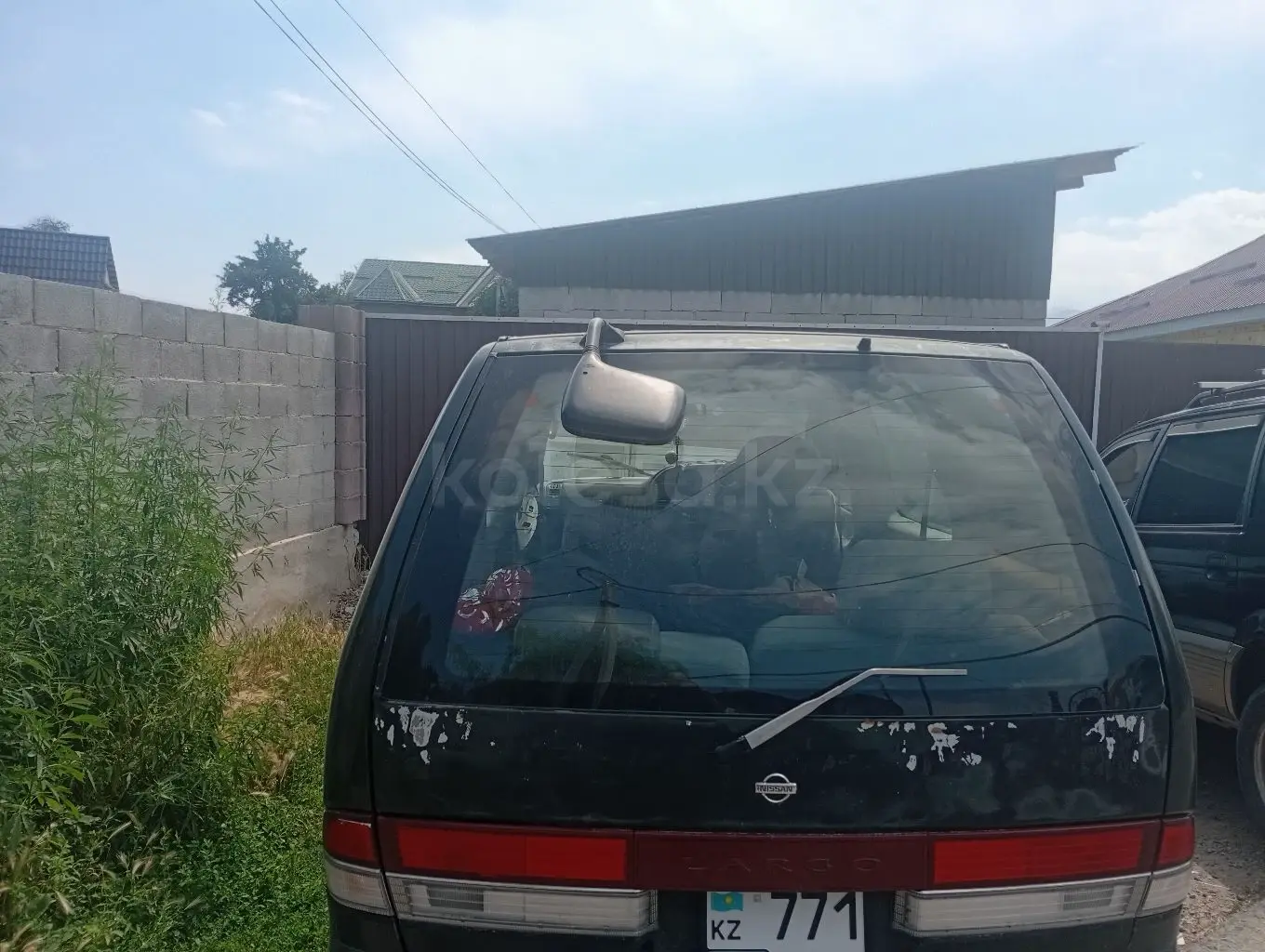Nissan Largo, 1996