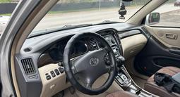 Toyota Highlander 2003 года за 4 700 000 тг. в Актобе – фото 5