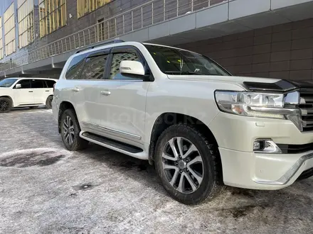 Toyota Land Cruiser 2016 года за 32 200 000 тг. в Астана – фото 5