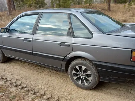 Volkswagen Passat 1990 года за 800 000 тг. в Семей – фото 3