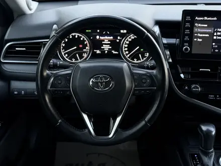 Toyota Camry 2021 года за 18 000 000 тг. в Караганда – фото 18