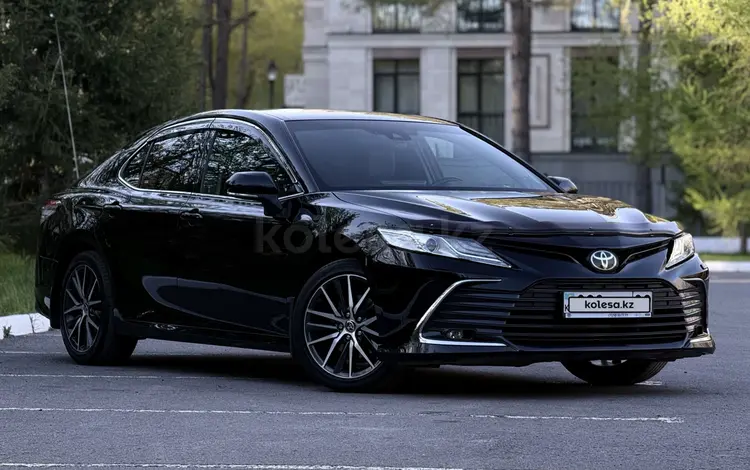 Toyota Camry 2021 годаүшін18 000 000 тг. в Караганда