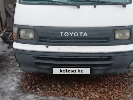 Toyota Hiace 1993 года за 1 700 000 тг. в Кокшетау – фото 2