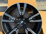 Оригинальные диски от Bmw X7 за 1 350 000 тг. в Алматы – фото 2