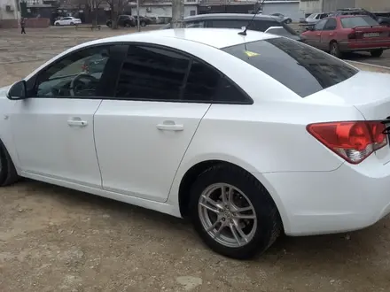 Chevrolet Cruze 2012 года за 4 000 000 тг. в Актау – фото 3