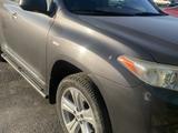 Toyota Highlander 2013 годаүшін14 500 000 тг. в Алматы