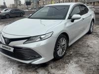 Toyota Camry 2018 годаүшін14 200 000 тг. в Актобе