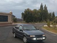 Volkswagen Passat 1993 годаүшін1 000 000 тг. в Тараз