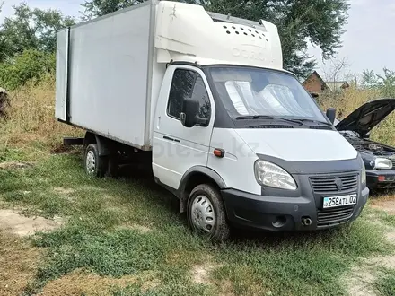 Рефрижератор за 500 000 тг. в Алматы