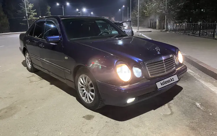 Mercedes-Benz E 280 1996 годаүшін2 200 000 тг. в Алматы