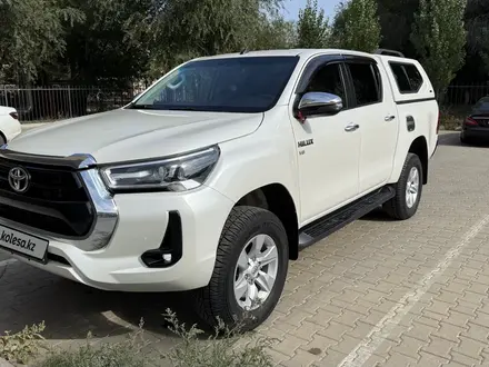 Toyota Hilux 2023 года за 23 500 000 тг. в Уральск