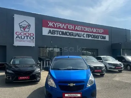 Chevrolet Spark 2014 года за 4 700 000 тг. в Усть-Каменогорск – фото 2