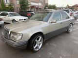 Mercedes-Benz E 300 1993 годаfor1 500 000 тг. в Талдыкорган – фото 5