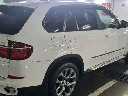 BMW X5 2011 года за 10 000 000 тг. в Алматы
