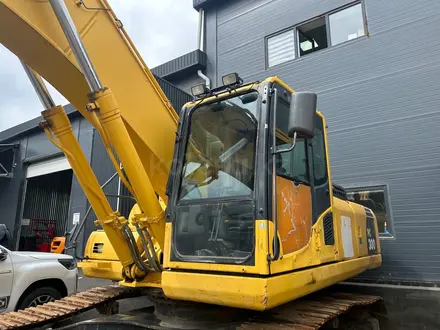 Komatsu  PC300 2017 года за 22 000 000 тг. в Алматы