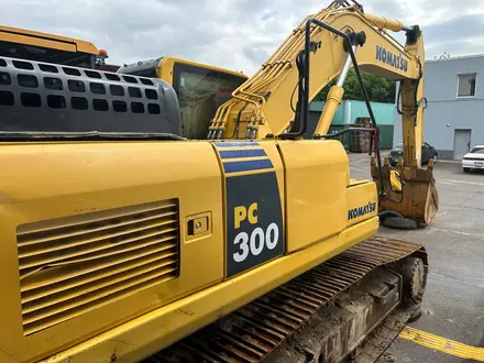 Komatsu  PC300 2017 года за 22 000 000 тг. в Алматы – фото 4
