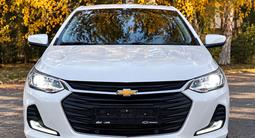 Chevrolet Onix 2024 года за 5 690 000 тг. в Астана – фото 2