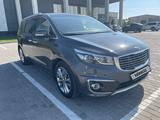 Kia Carnival 2018 года за 14 500 000 тг. в Шымкент – фото 2