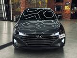 Hyundai Elantra 2019 года за 5 100 000 тг. в Атырау – фото 2