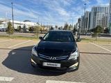 Hyundai Solaris 2015 года за 4 990 000 тг. в Астана – фото 2