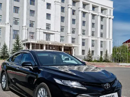 Toyota Camry 2021 годаүшін15 000 000 тг. в Караганда