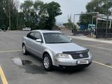 Volkswagen Passat 2001 годаүшін2 700 000 тг. в Алматы – фото 4