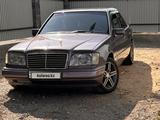 Mercedes-Benz E 220 1995 годаүшін2 300 000 тг. в Алматы