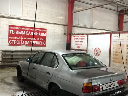 BMW 520 1989 годаүшін1 000 000 тг. в Астана