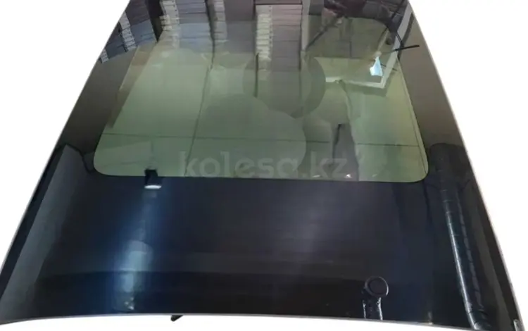 Стекло люка задний № 944 за 742 500 тг. в Алматы