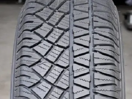 Michelin 235/50R18 Latitude cross за 98 700 тг. в Алматы