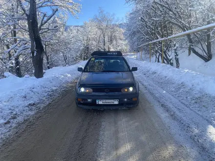 Volkswagen Golf 1993 года за 2 000 000 тг. в Алматы – фото 3