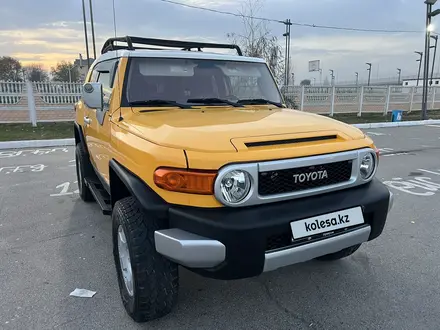 Toyota FJ Cruiser 2006 года за 13 500 000 тг. в Алматы – фото 3