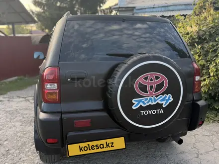 Toyota RAV4 2005 года за 5 500 000 тг. в Усть-Каменогорск – фото 11