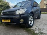 Toyota RAV4 2005 года за 5 500 000 тг. в Усть-Каменогорск – фото 2